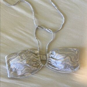 A&F bikini top light blue swirl